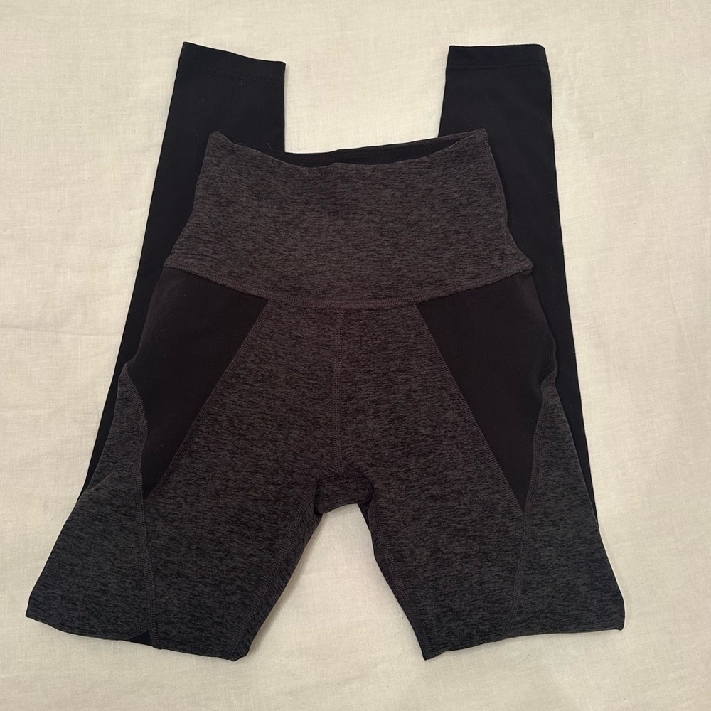 Beyond Yoga Gray and Black Block Spacedye Buttery Soft Leggings